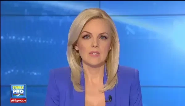 14 ore de lupta cu flacarile pe canalul Dunare - Marea Neagra. Un impingator a luat foc si s-a scufundat in cele din urma