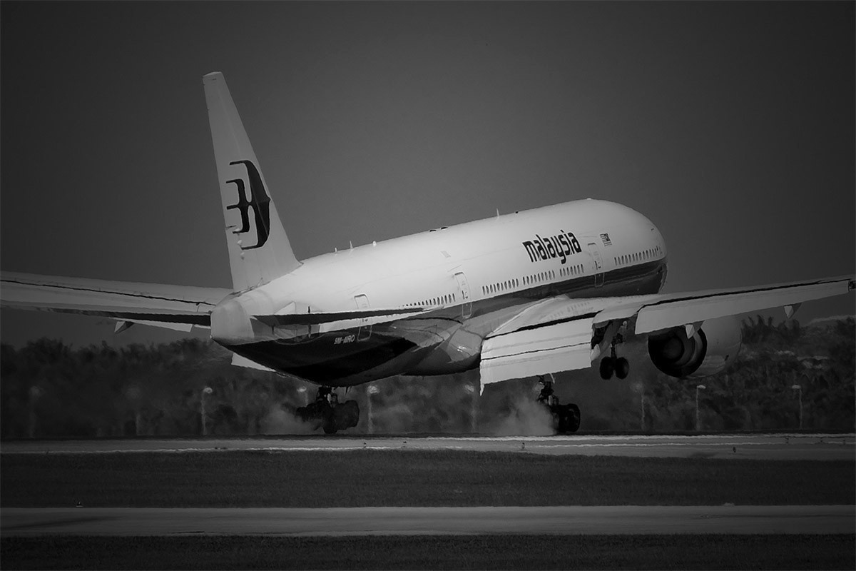 Cazul zborului MH370: Poze cu avionul disparut! FOTO