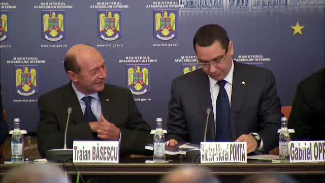 Incepe un nou conflict. Ponta: Noul sef SIE trebuie propus de viitorul presedinte, Basescu nu are niciun fel de legitimitate