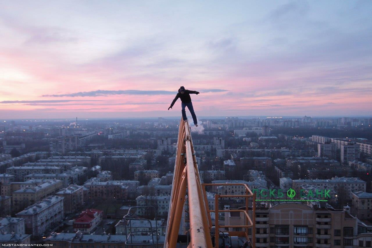 Cele mai recente filmari cu "Spiderman" de Romania. Pana si imaginile iti taie respiratia