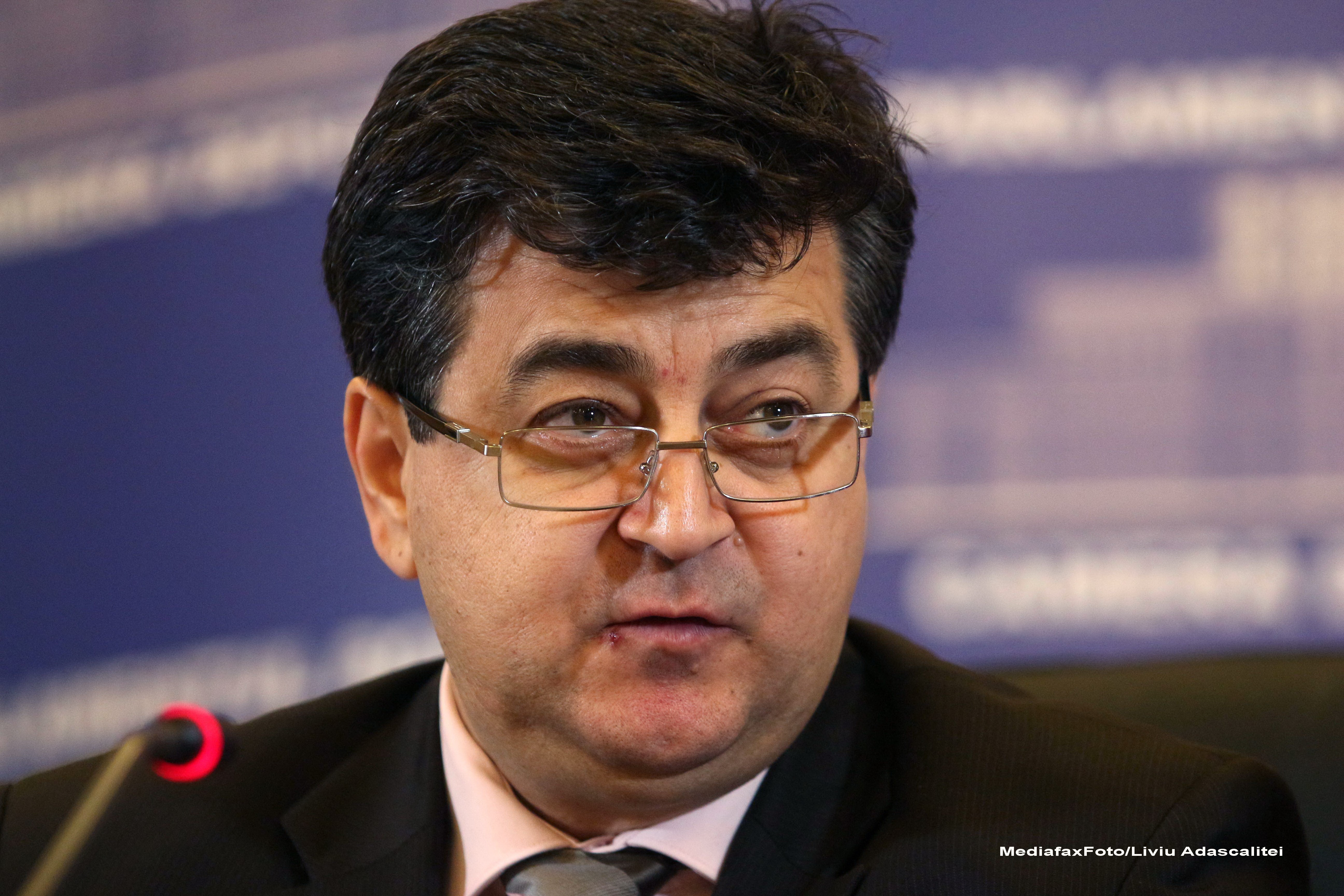 PDL ii cere lui Ponta sa demisioneze, "daca mai are demnitate". Motivul: scandalul stenogramelor din dosarul lui Duicu