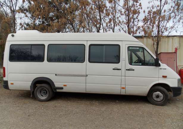 Este ultimul lucru la care se asteptau. Ce au gasit politistii de frontiera intr-un microbuz care venea din R. Moldova