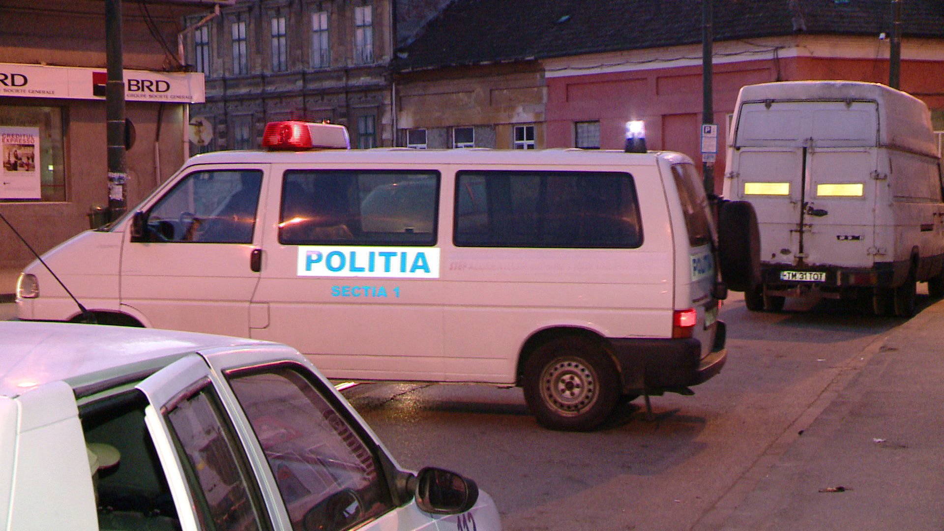 Sapte perchezitii domiciliare in Singeorz-Bai. Un barbat este cercetat pentru evaziune fiscala si fals in inscrisuri