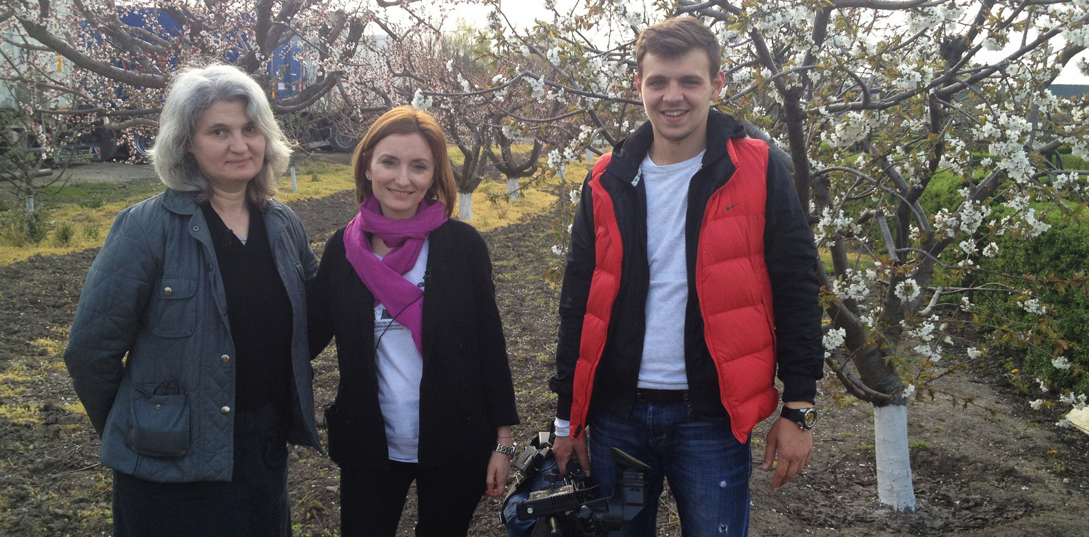 Dana Borcea, femeia singura care a facut ce statul roman nu a fost in stare. Zeci de batrani au fost salvati din mizerie si uitare