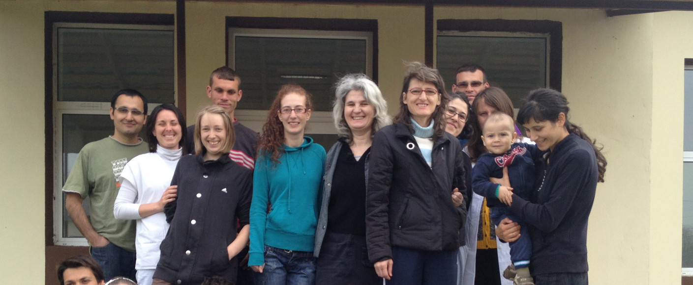 Spitalul inaltat prin voluntariat. Romanii pentru care binele a devenit un mod de viata