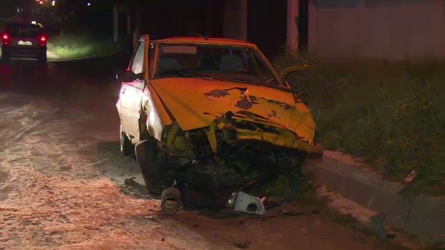 Motorul a fost proiectat la cativa metri de masina dupa impact. In ce stare este soferul care a evitat in trafic un caine
