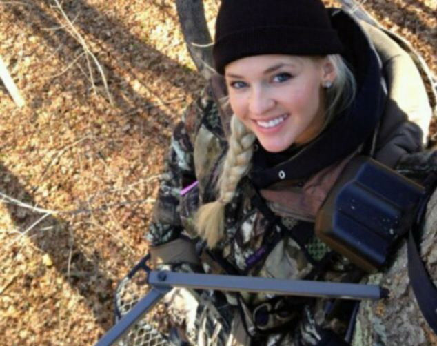 O femeie din armata SUA s-a transformat in fotomodel si va gazdui propria emisiune. VIDEO