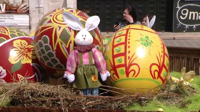 Aproximativ un milion de catolici din Romania sarbatoresc duminica Pastele