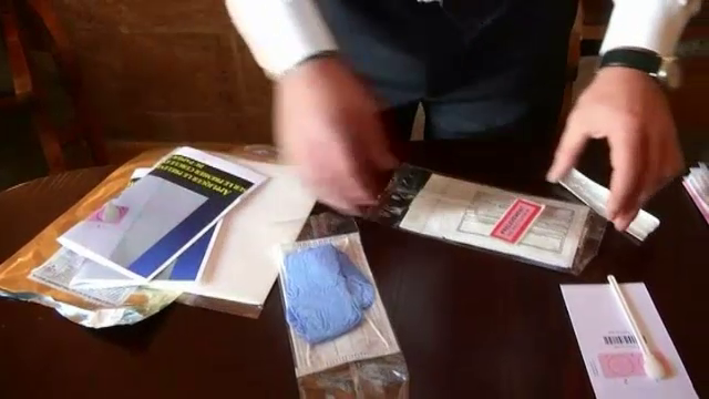 527 de probe de ADN, prelevate dintr-un liceu din Franta. Politia incearca sa prinda agresorul unei eleve