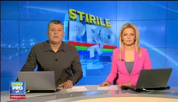 Motorul a fost proiectat la cativa metri de masina dupa impact. In ce stare este soferul care a evitat in trafic un caine