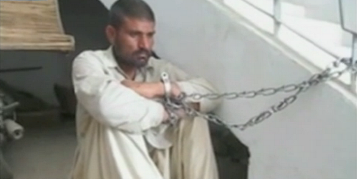 Doi frati din Pakistan sunt anchetati pentru canibalism. Acestia au dezgropat si mancat peste 100 de cadavre