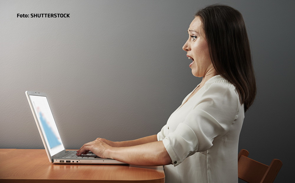 Toate ziarele de azi vorbesc despre asta. Fotografia vulgara trimisa de US Airways pe Twitter unei cliente