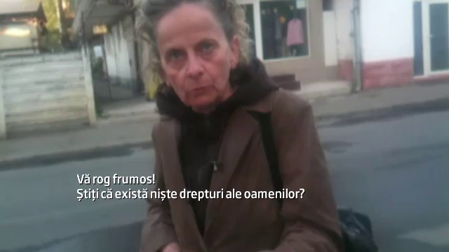 Razbunarea unei femei din Cluj, deranjata de prezenta, pe trotuar, a 15 masini. Politia nu poate lua masuri impotriva ei