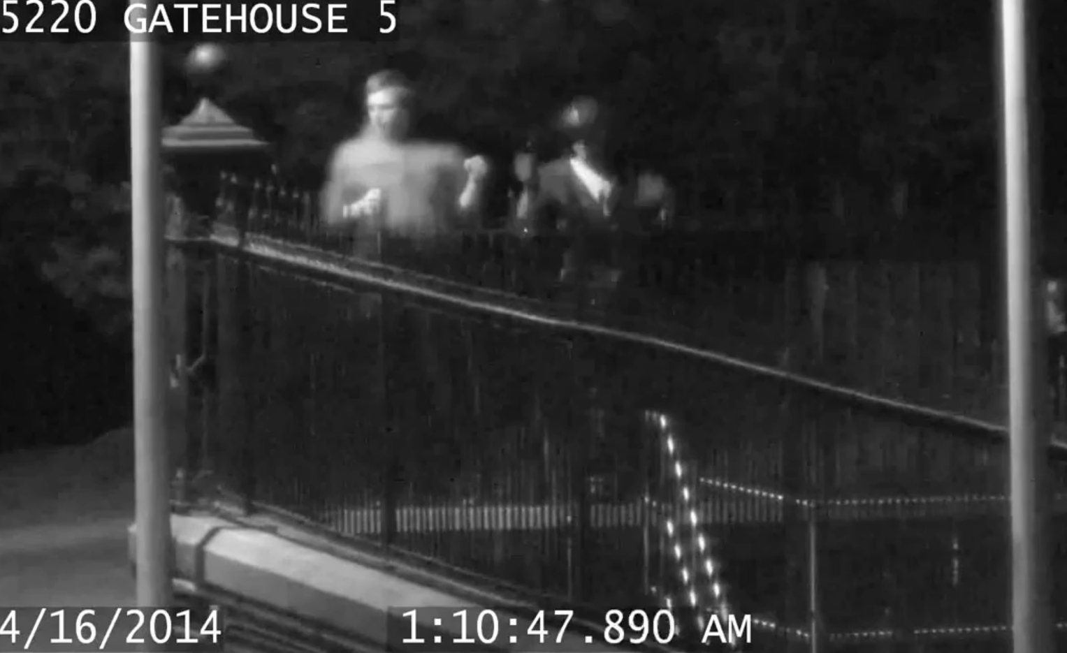 "Nu avem nicio indoiala despre ce faceau acolo." Au golit rezerva de apa a unui oras dupa ce au vazut inregistrarea