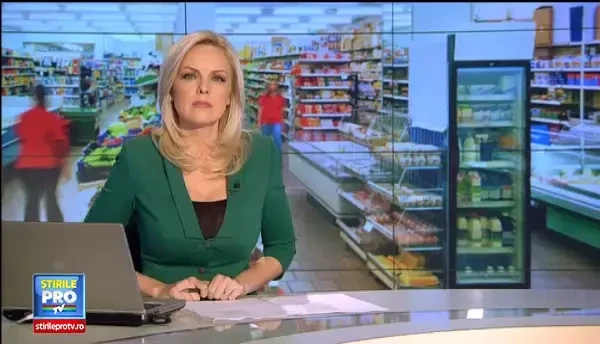 Ziua cumparaturilor pe ultima suta de metri. Preturile au scazut si cu 50%, dar clientii tot au fost nemultumiti