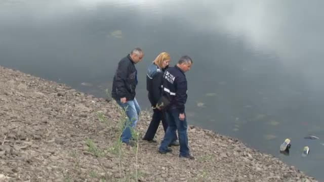 Mister in cazul unui tanar gasit mort intr-un lac din Arges. Cum a fost descoperit trupul neinsufletit
