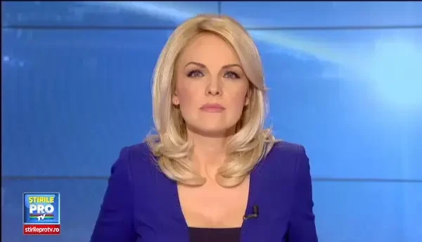 Romana devine a doua limba pentru noua generatie de romani ortodocsi din Italia. Slujba de Paste a blocat traficul la Milano