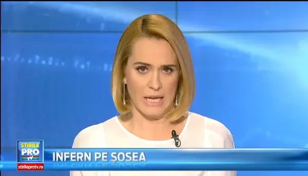 Jefuiti dupa moarte de inele si dinti de aur. Sute de morminte din Teleorman au fost devastate de hoti