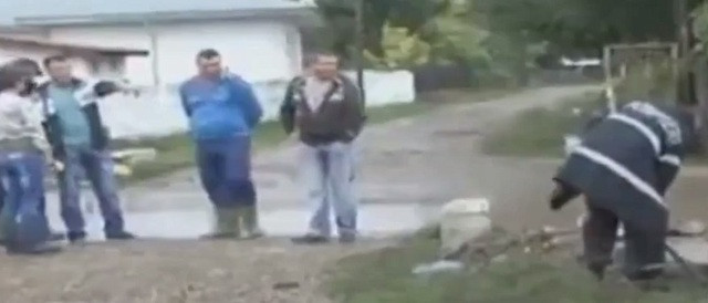 Dus rece contra nesimtirii: de ce spectatorii din stanga imaginii pot ajunge la inchisoare