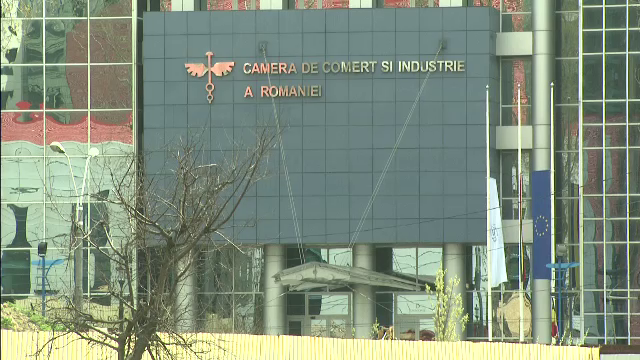 Planul de a recupera luxul la mana a doua. Masinile de lux cumparate de Vlasov, scoase acum la vanzare de Camera de Comert