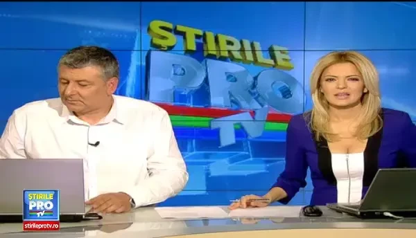 Demonstratie de drifturi la Craiova. Un barbat din public s-a incumetat sa experimenteze senzatiile tari: As mai vrea