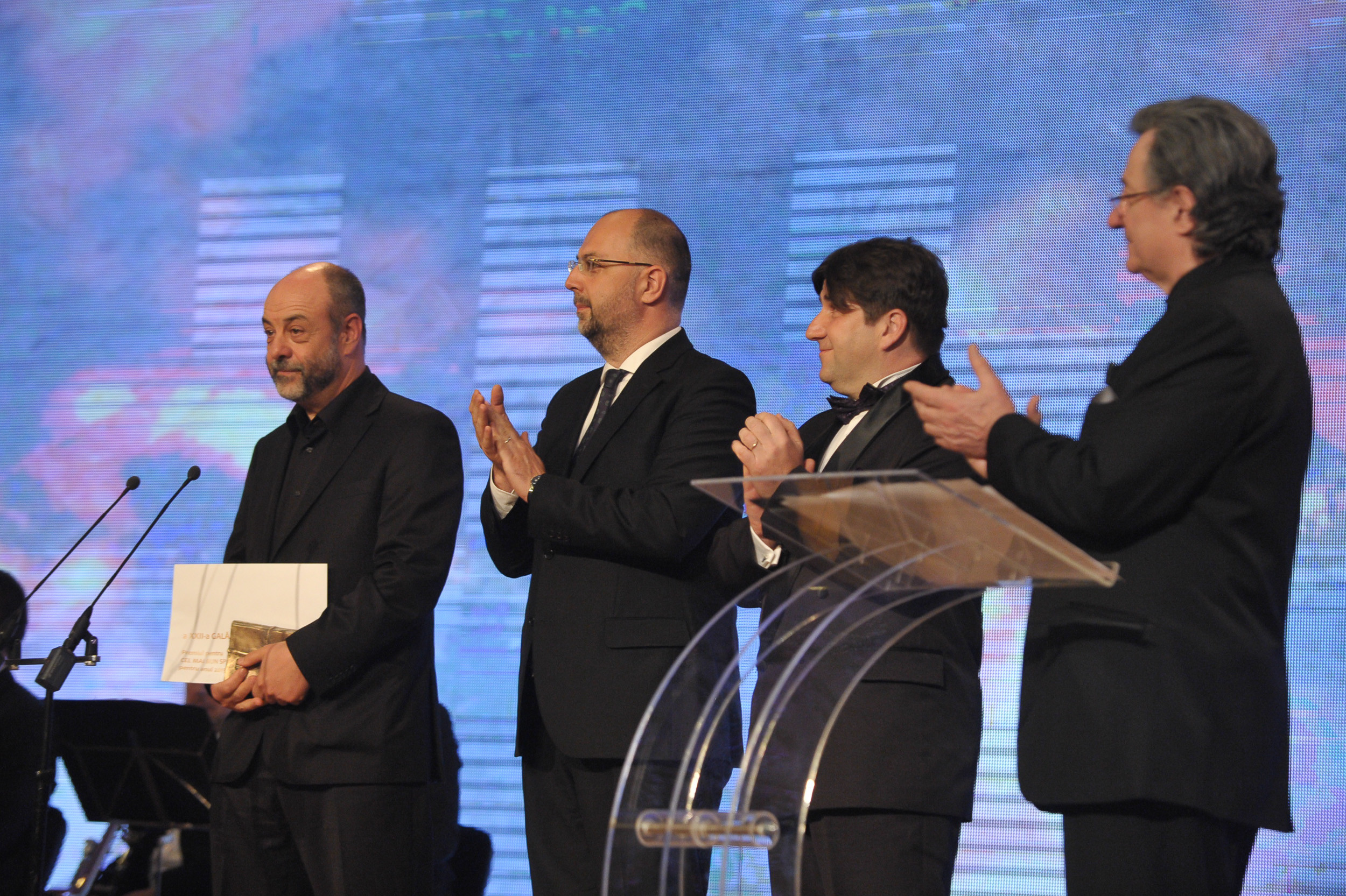 "Victor sau copiii la putere" a castigat premiul UNITER pentru cel mai bun spectacol