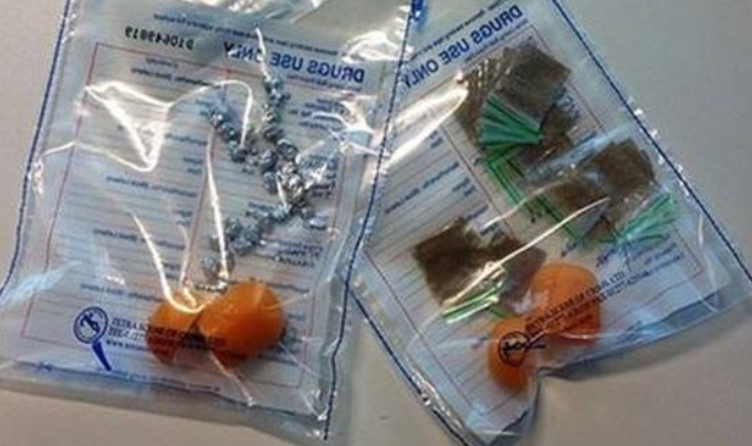 Cocaina, ascunsa in capsulele de la Oua Kinder in Marea Britanie