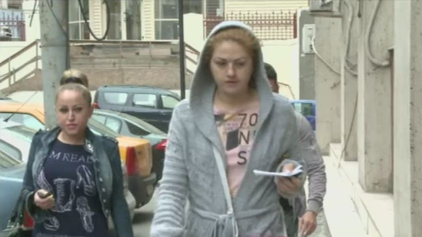 Bursa neagra a operatiilor estetice. Medicii se imbogateau ilegal in timp ce romancele mutilate de cancer erau ignorate