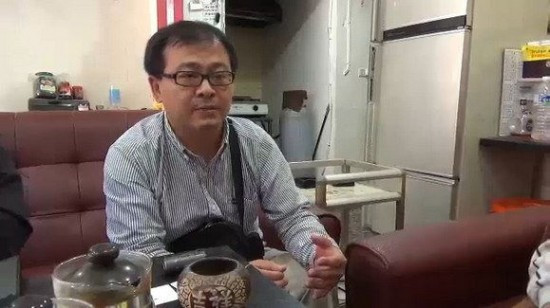 A facut contract de casatorie si a cheltuit 30.000 de dolari pentru a o lua de sotie. Ce a aflat cand a intrat pe Facebook