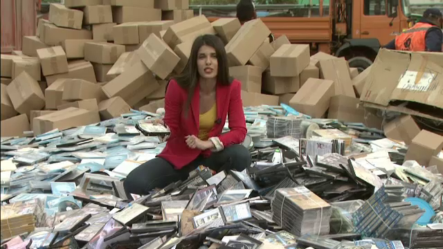 175.000 de CD-uri, DVD-uri si casete piratate, distruse intr-o singura zi. Evaziunea in domeniu trece de 180.000 de euro