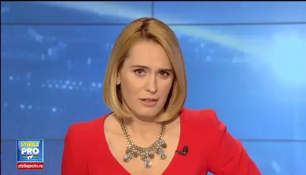 Tot mai multi straini se indragostesc de Romania. Un italian si o americanca, fascinati de viata simpla de la tara