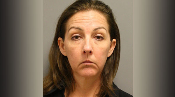 "Simt ca a meritat ce a primit". O femeie de 43 de ani, condamnata pentru ca a abuzat de fiul unei prietene, de 13 ani