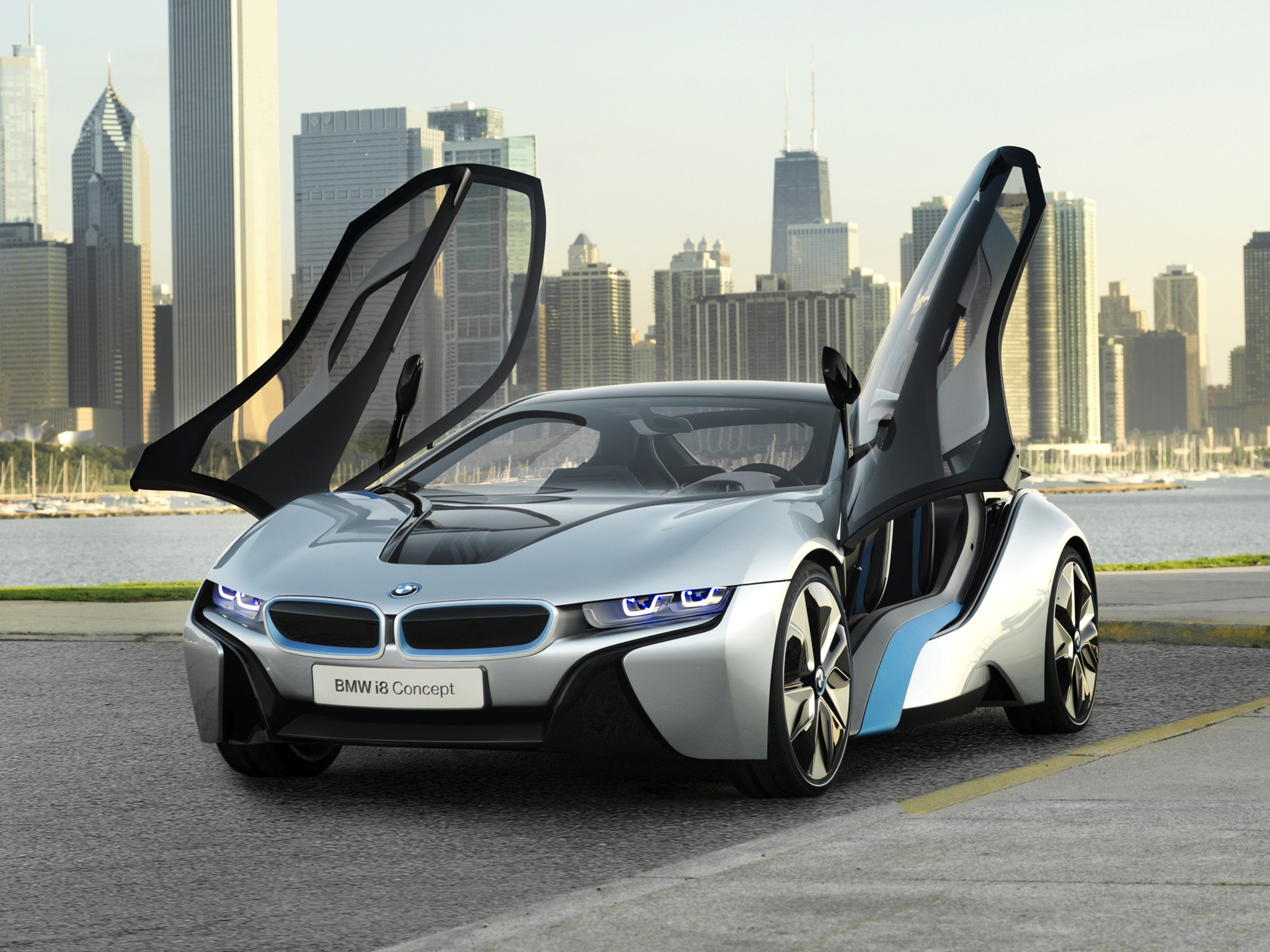 Cum "se simte" un BMW i8 din interior, de la volan: Test-drive VIDEO: