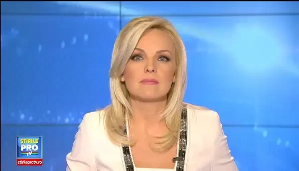 Ei au dovedit ca dragostea invinge orice piedica. Doi americani s-au casatorit pe locul casei distruse de o tornada