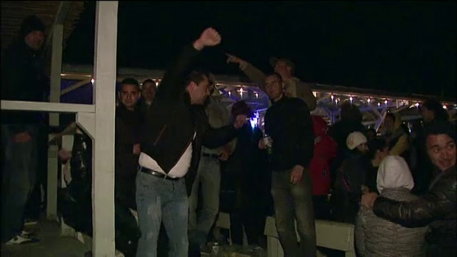 Petrecere de ADIO la Vama Veche. Tabloul unei nopti in care mii de tineri s-au distrat si au gustat din libertate