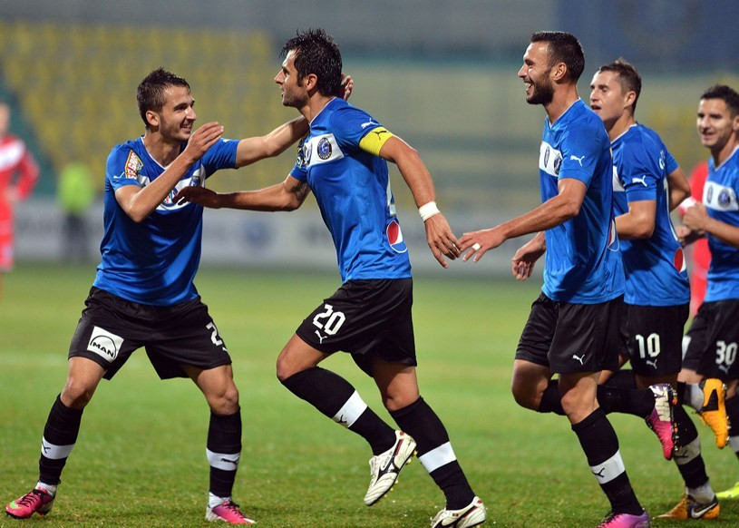Dica ii ridica. Prima victorie acasa pentru echipa lui Hagi, dupa 7 etape. Viitorul - U Cluj 1-0