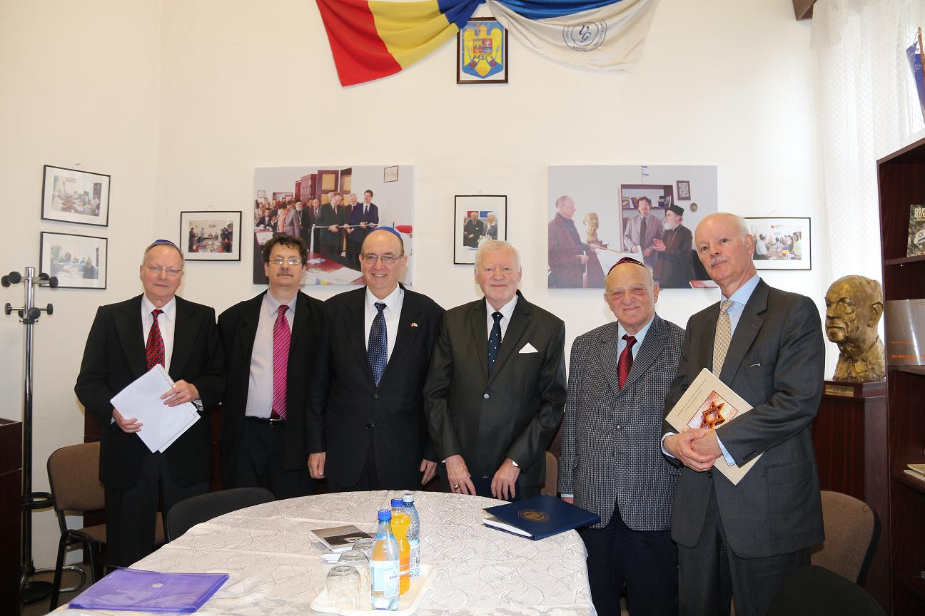 (P) Centrul de Studii Iudaice al UVVG a sarbatorit 10 ani de existenta