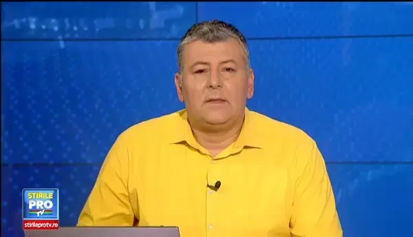 S-a prabusit cu avionul peste acoperisul unei case. Cand si-a revenit din soc a realizat ca era fosta lui locuinta