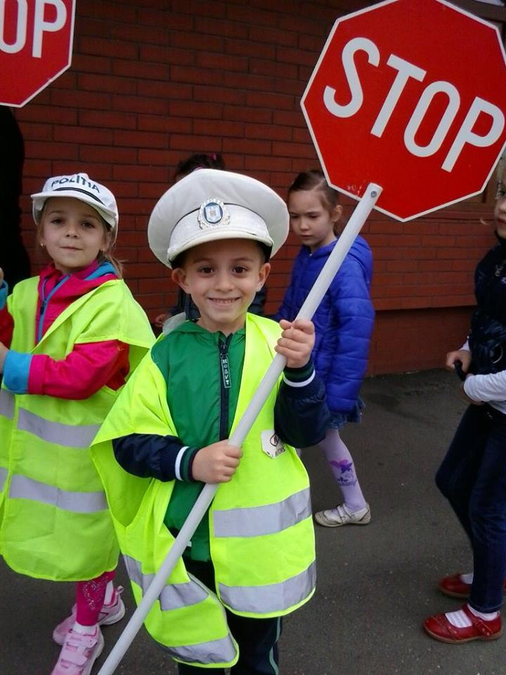 A treia generatie de "Politisti Juniori" a invatat principalele reguli de circulatie