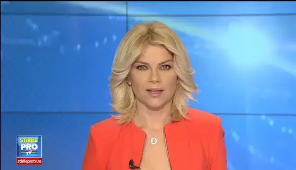 Povestea doctorilor de carti din Alba Iulia. Care este cel mai important manuscris pe care l-au redat cititorilor