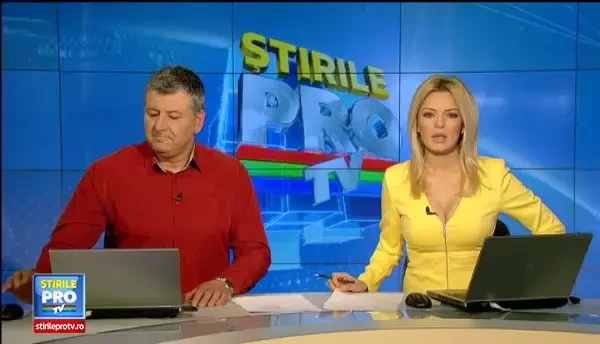 Panica la Deva, dupa ce un punct de transformate de inalta tensiune a explodat si a luat foc. O familie a fost in pericol