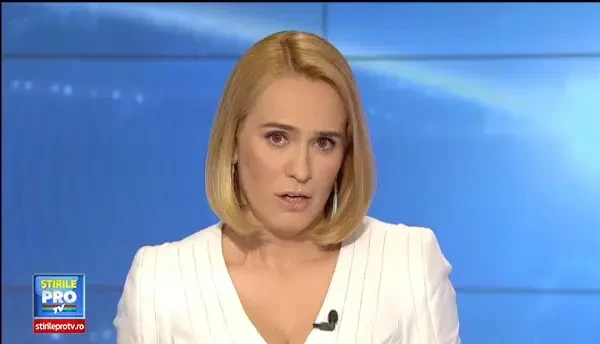 Scena ca-n filmele de actiune pe strazile Capitalei. O cearta cu iubita s-a incheiat cu un salt nebun al unui tanar