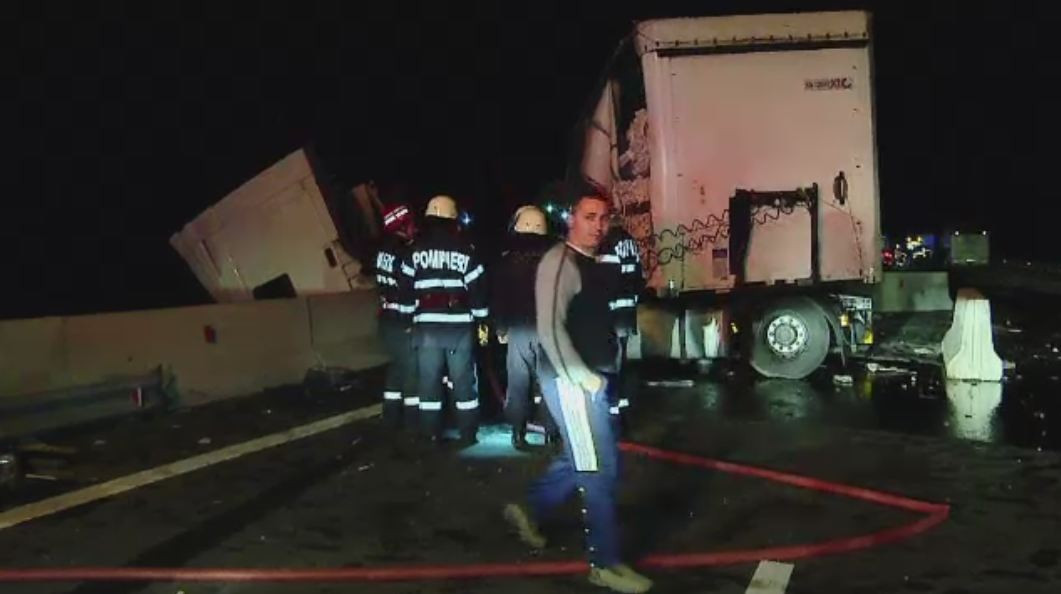 Reactia soferului unui autocar a salvat de la moarte 20 de oameni. Ce s-a intamplat cand un TIR a vrut sa il depaseasca