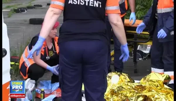 Un barbat de 35 de ani este in stare critica dupa ce s-a electrocutat la 20.000 de Volti