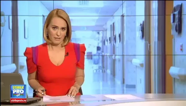 Primele imagini cu Leo Iorga la iesirea din spital. Artistul are inca probleme in a merge fara sprijin