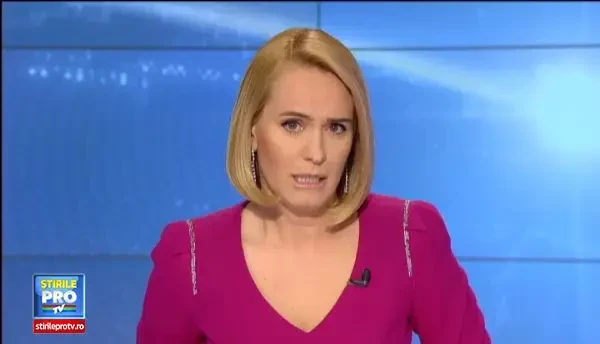 Mormantul in care era ingropat fostul bodyguard al lui Adi Minune a fost jefuit. Hotii au lasat doar sticlele de whiskey