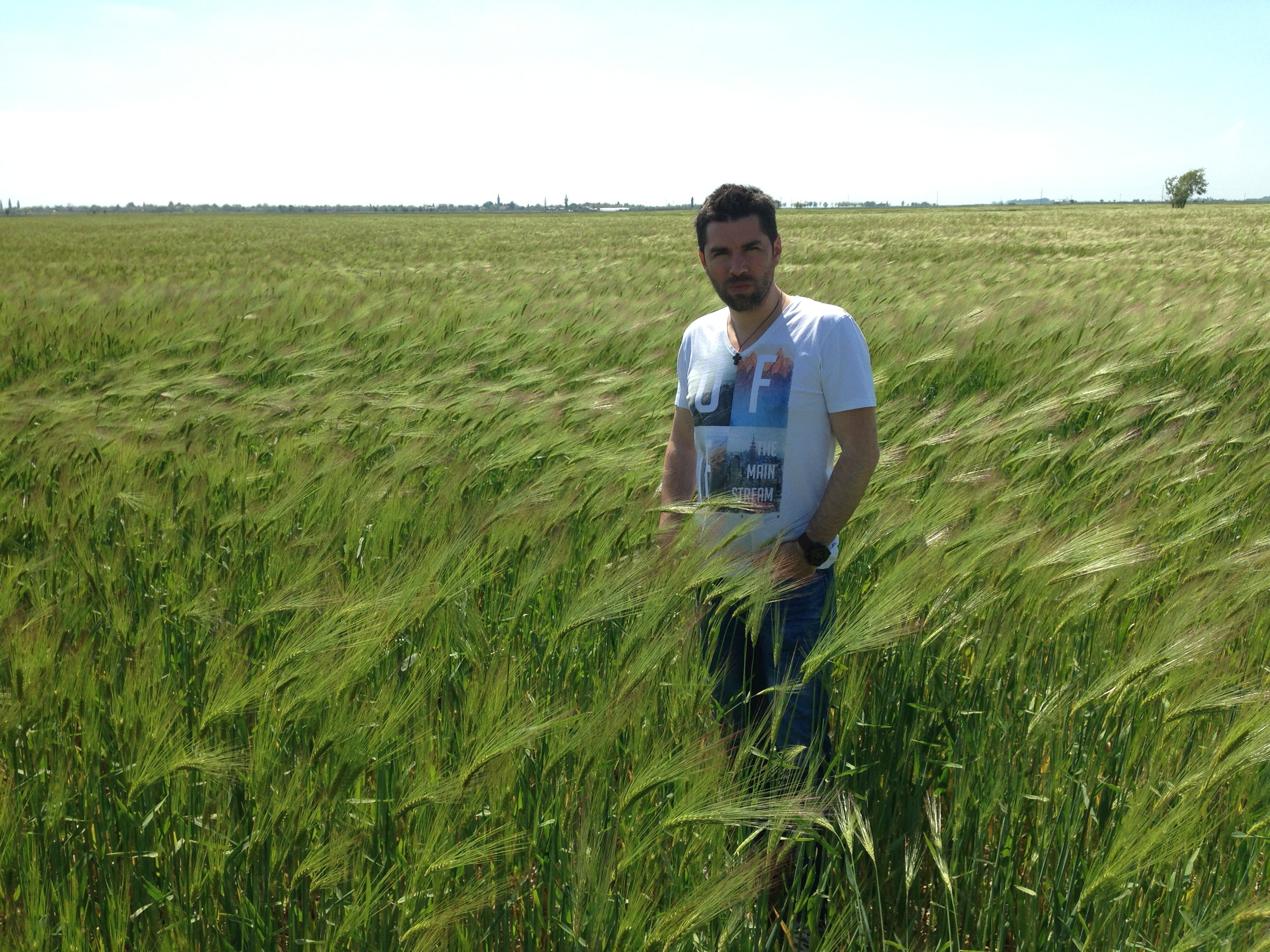 Povestea romanilor care au transformat CAP-ul intr-o afacere cu profit anual de 20 de mil. de euro, la "Romania, te iubesc"