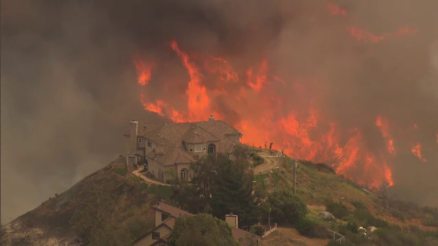 incendiu California