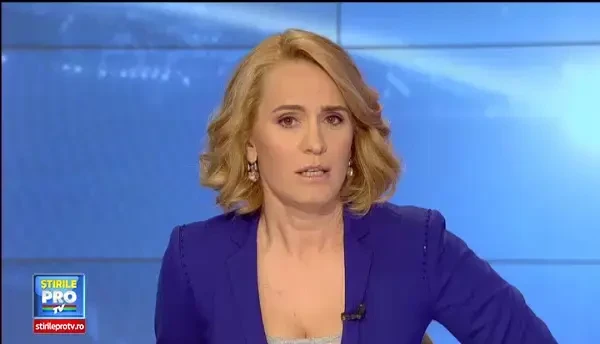 Strazi transformate in rauri, garduri si case luata de viitura. Potopul vazut LIVE la Husi, dupa o ploaie de jumatate de ora