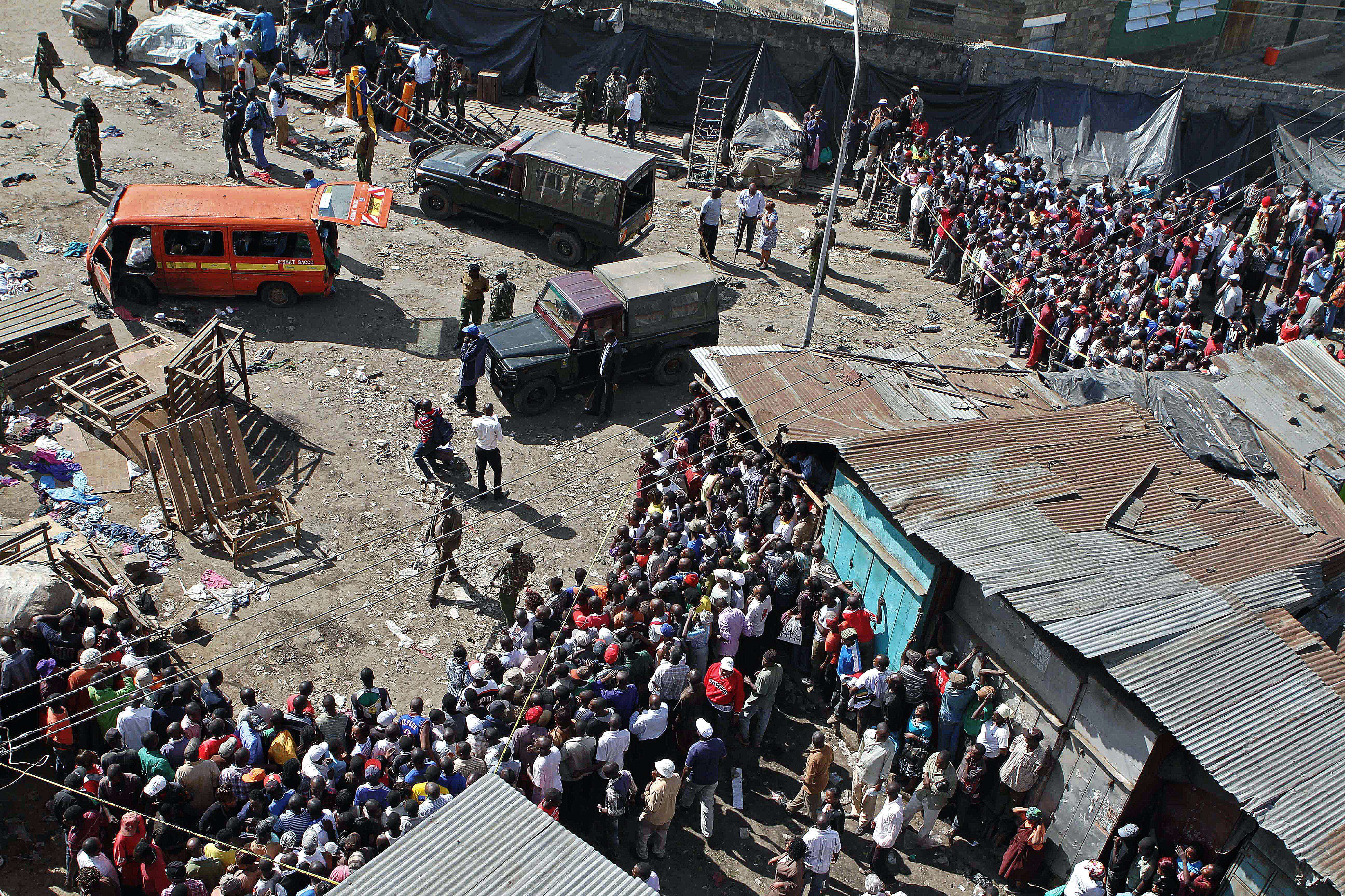 Atentat cu bombe intr-o piata din Nairobi. Cel putin zece morti si 90 de raniti
